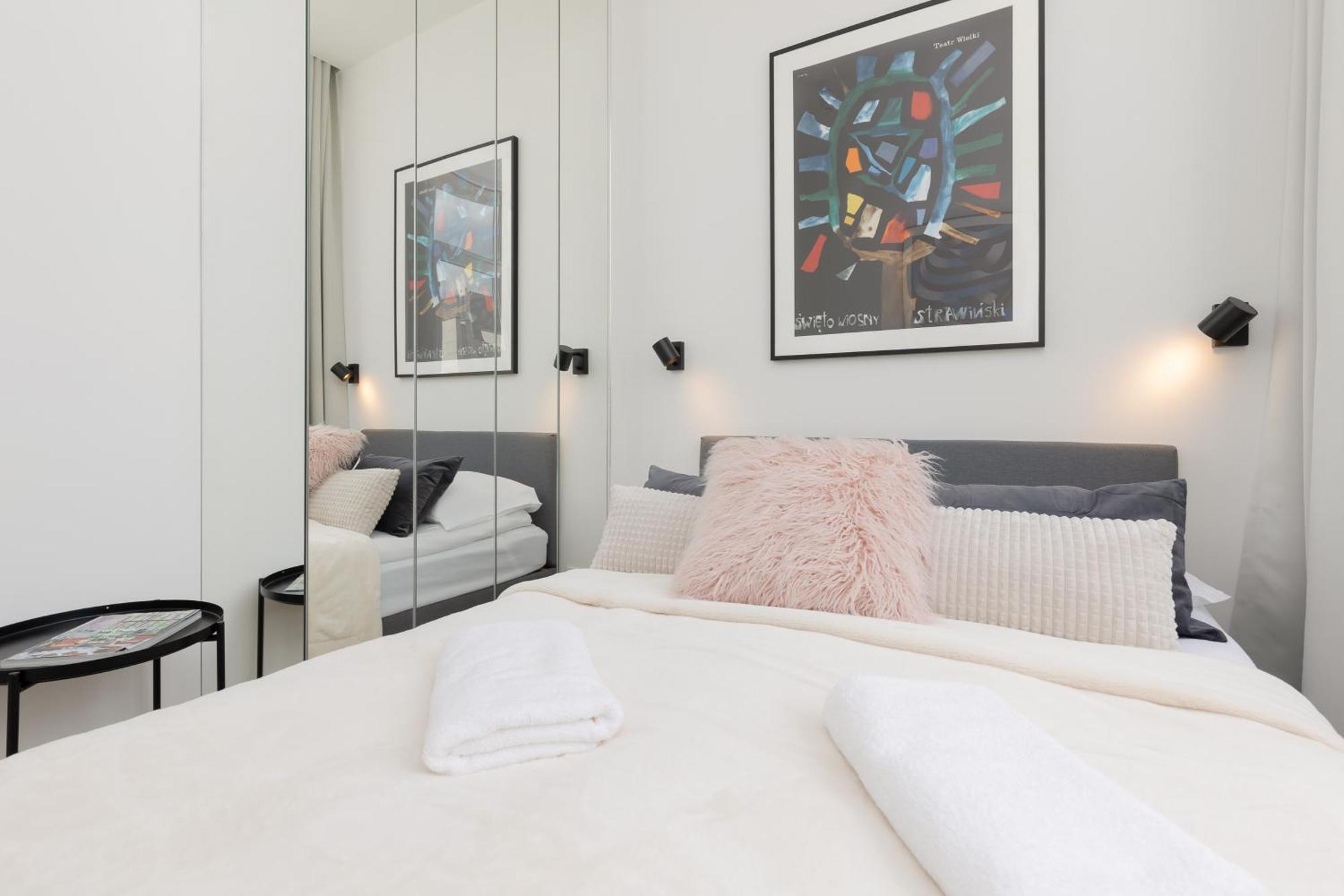 City Panorama Spacious Apartment By Renters Prestige Warsaw Luaran gambar